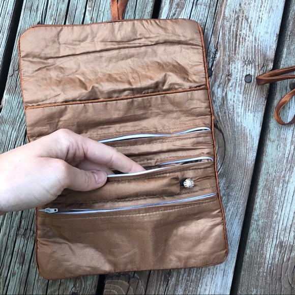 Makeup Bag 💄 - Picture 6 of 11